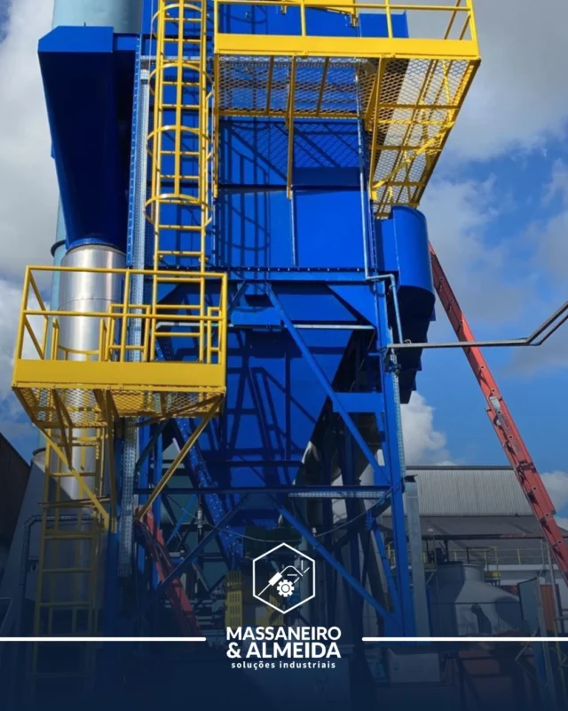 Para garantir qualidade e eficiência na captação de partículas fabricamos um filtro de manga de alta performance (300 mangas) para um grande cliente da aérea metalúrgica.
➡A estrutura foi desenvolvida com materiais de alta durabilidade, proporcionando uma filtragem eficaz e melhorando a qualidade do ar no ambiente industrial.📲Acesse nosso site e saiba mais sobre nossas soluções! www.massaneiroealmeida.com.br